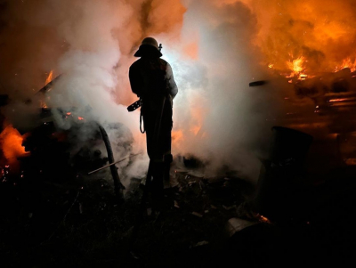Пожежа на Броварщині: загорілися дрова